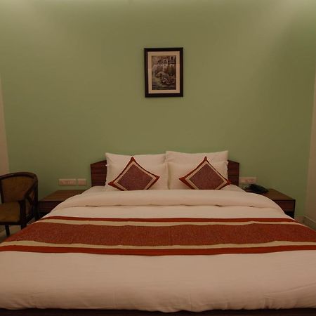 Peepal Tree Residency Bed and Breakfast New Delhi Eksteriør billede